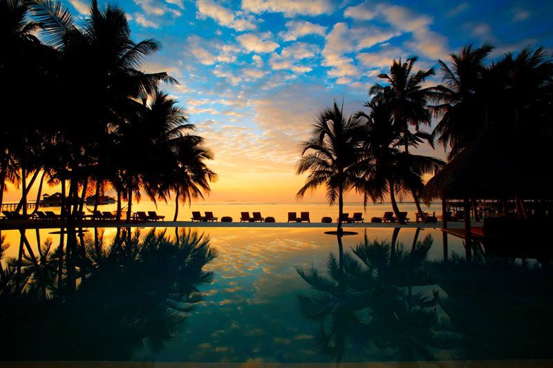 tripadvisor-2015-hotel-of-the-year-gili-lankanfushi-maldives-2