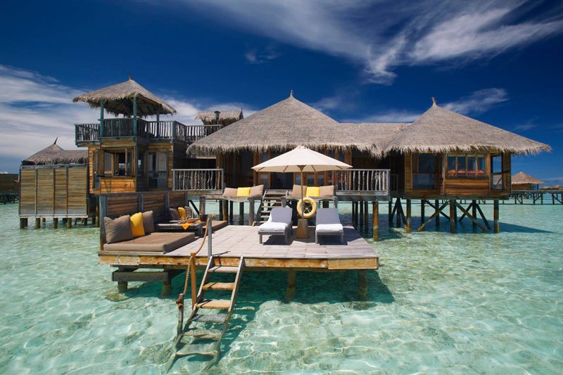 tripadvisor-2015-hotel-of-the-year-gili-lankanfushi-maldives-3