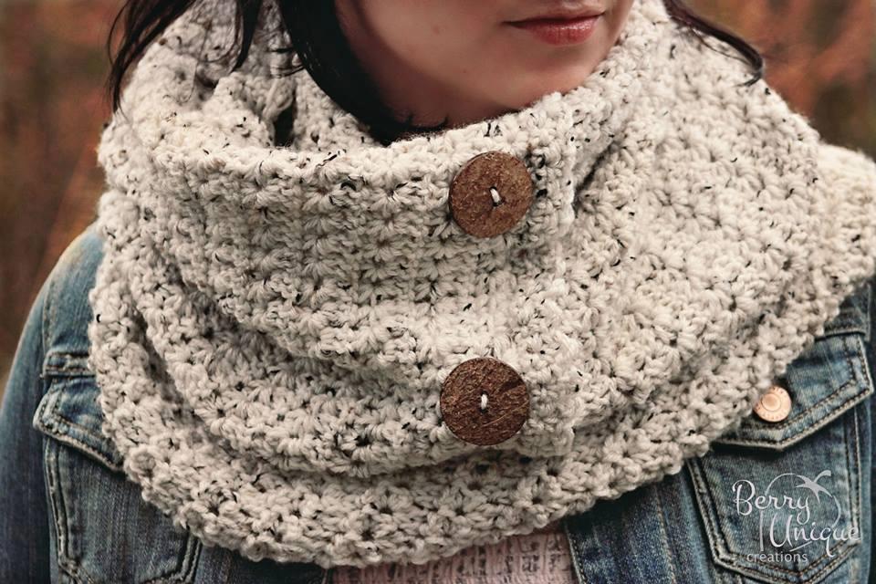 full_8299_72496_StarStitchInfinityScarfCowl_1