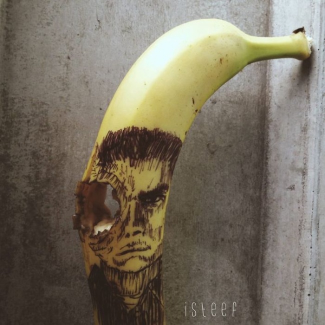 12921160-R3L8T8D-650-banana-drawings-fruit-art-stephan-brusche-19