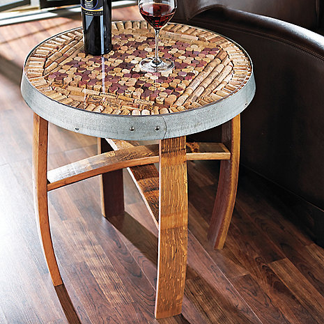 diy-wine-cork-table