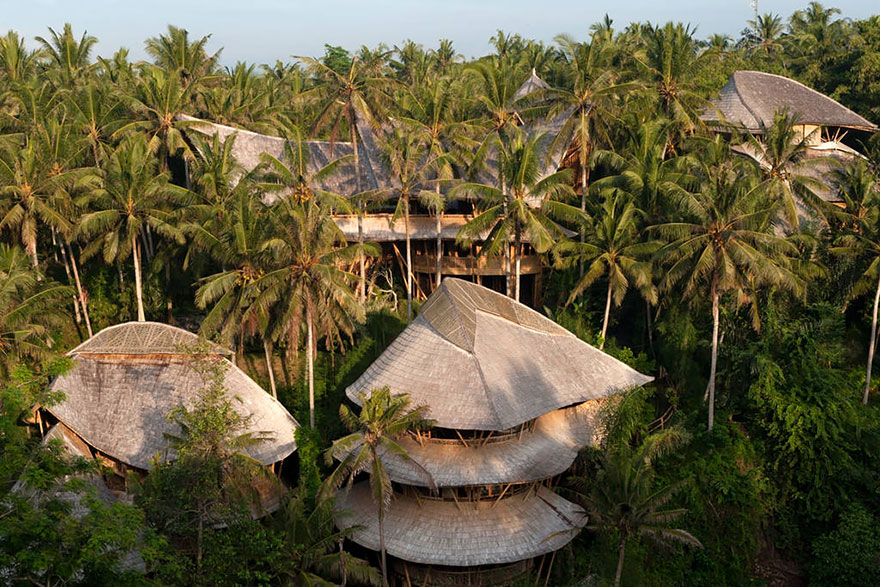 bamboo-house-ted-talk-sharma-springs-elora-hardy-ibuku-bali-41