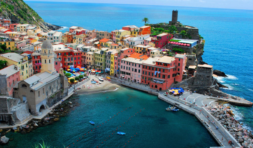 best-small-towns-to-visit-in-italy-vernazza