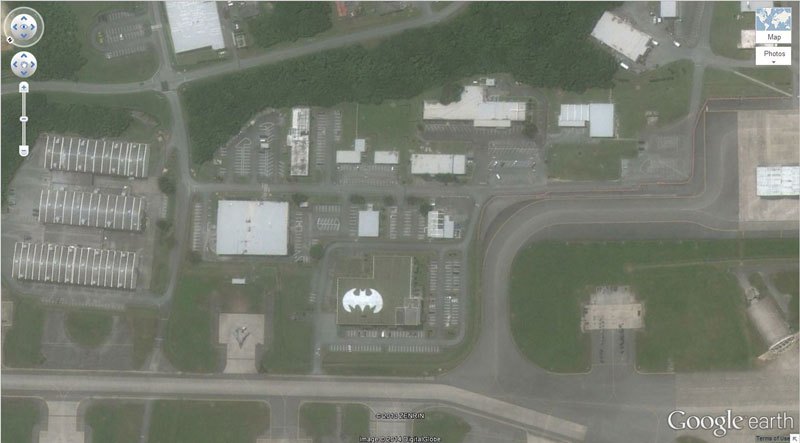 batman-symbol-google-earth