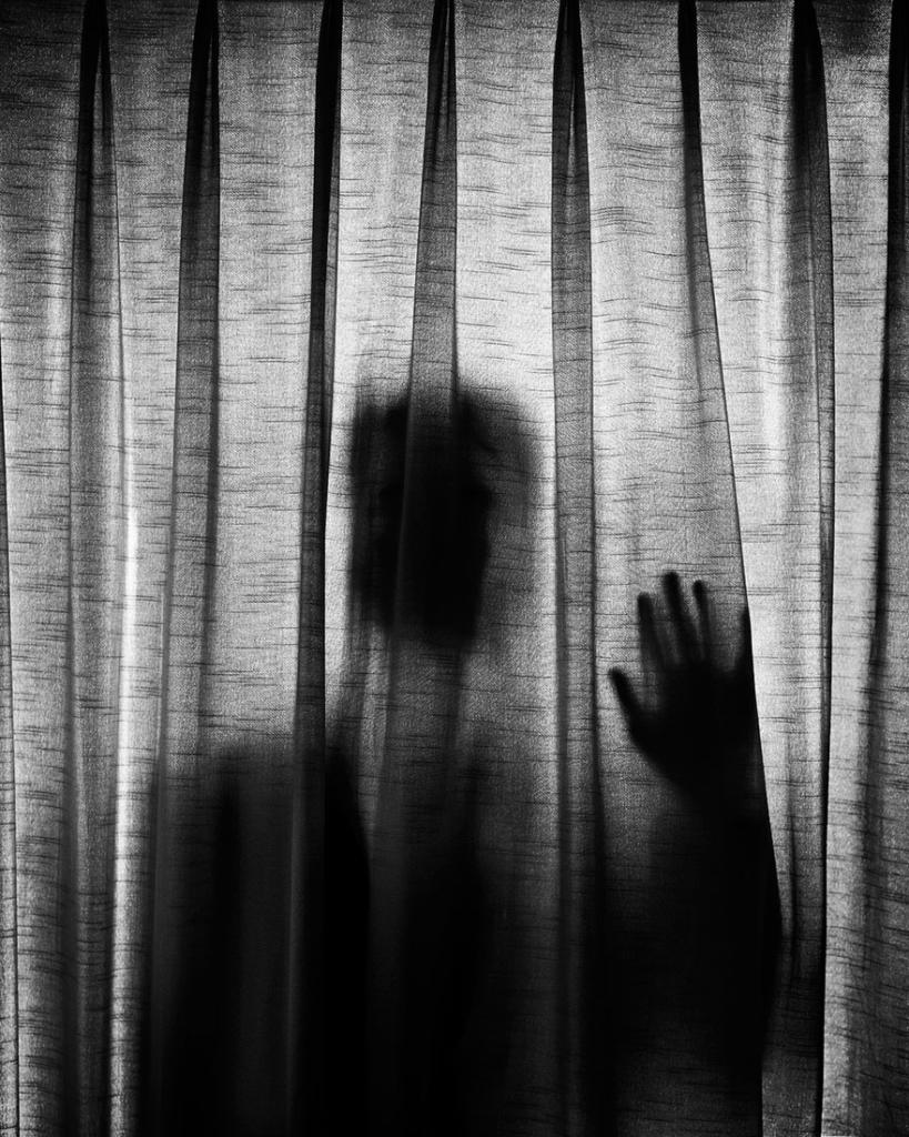 depression-self-portraits-photography-edward-honaker-9