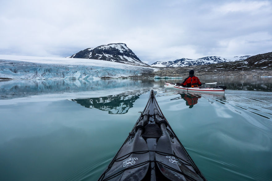 The-Zen-of-Kayaking-I-photograph-the-fjords-of-Norway-from-the-kayak-seat13__880