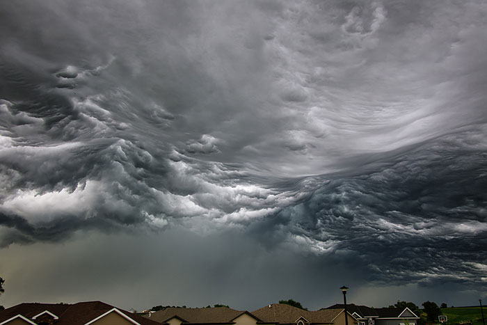 amazing-cloud-formations1__700