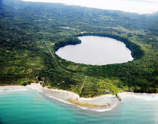 heart_shaped_siit_lake_sulu