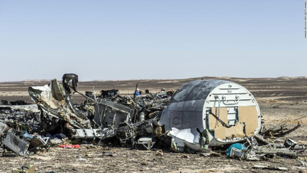 151101151019-04-egypt-russia-plane-crash-1101-super-169