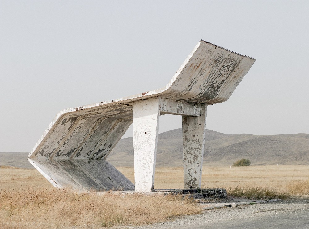 christopher-herwig-soviet-bus-stops-1[1]