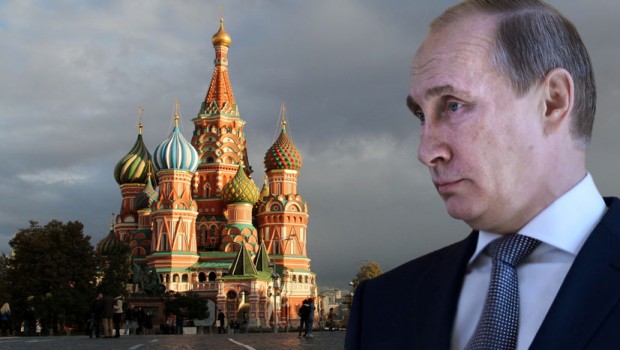 Red-Square-Vladimir-Putin-620x350