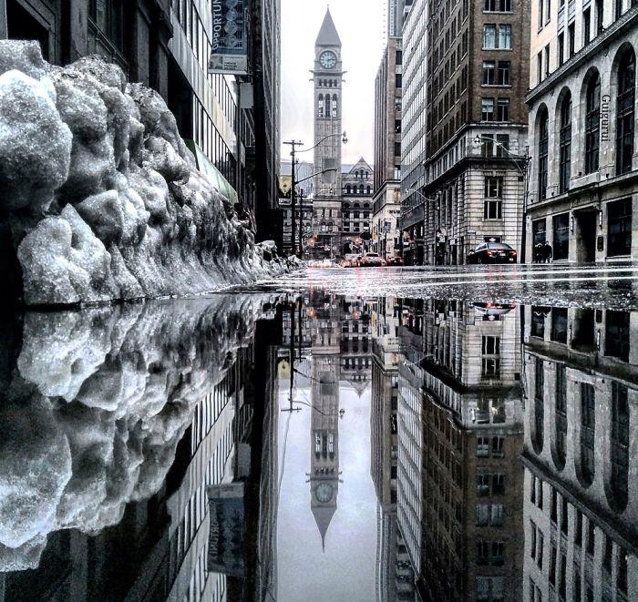 the-parallel-worlds-of-puddles-in-toronto__700
