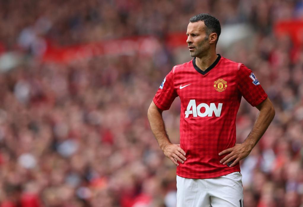 MANCHESTER, ENGLAND - SEPTEMBER 15:  Ryan Giggs of Manchester United looks on during the Barclays Premier League match between Manchester United and Wigan Athletic at Old Trafford on September 15, 2012 in Manchester, England.  (Photo by Alex Livesey/Getty Images)