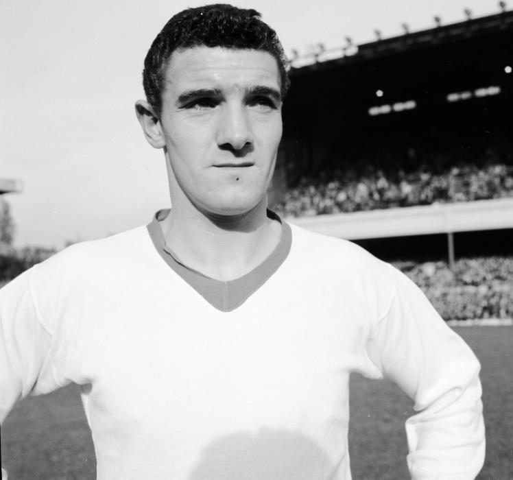 October 1961:  Manchester United Football Club's centre half Bill Foulkes.  (Photo by Terry Disney/Central Press/Getty Images)