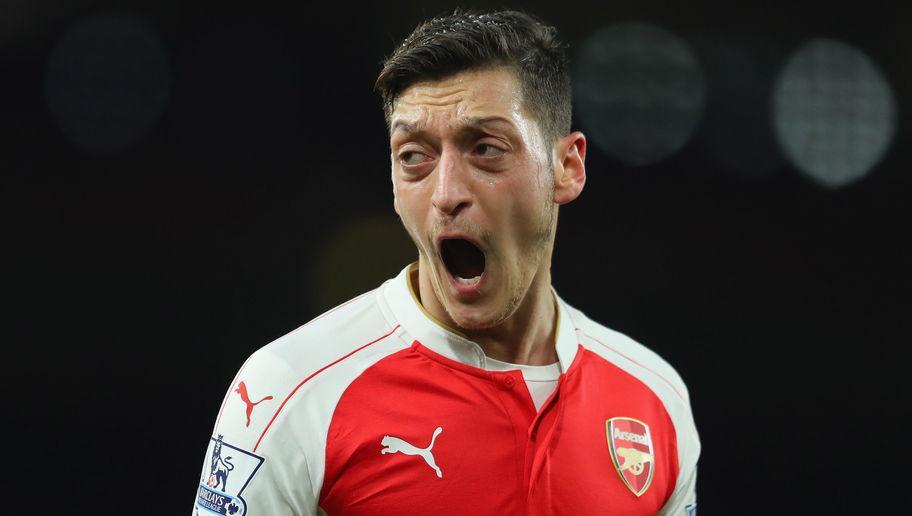 LONDON, ENGLAND - MARCH 02: Mesut Ozil of Arsenal reacts during the Barclays Premier League match between Arsenal and Swansea City at the Emirates Stadium on March 2, 2016 in London, England.  (Photo by Richard Heathcote/Getty Images)