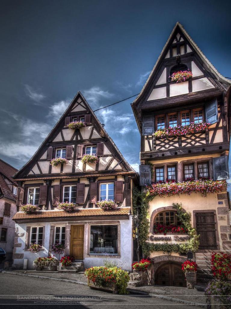 i-visited-the-little-villages-of-alsace-that-look-straight-from-a-fairy-tale-14__880-830x1107