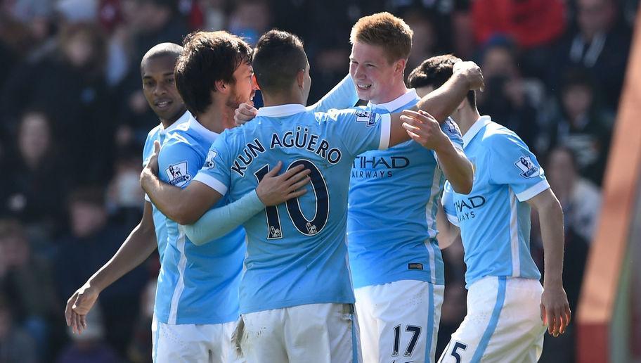 BOURNEMOUTH, ENGLAND - APRIL 02:  Kevin de Bruyne (2nd R) of Manchester City celebrates scoring his team's second goal with his team mates during the Barclays Premier League match between A.F.C. Bournemouth and Manchester City at Vitality Stadium on April 2, 2016 in Bournemouth, England.  (Photo by Mike Hewitt/Getty Images)