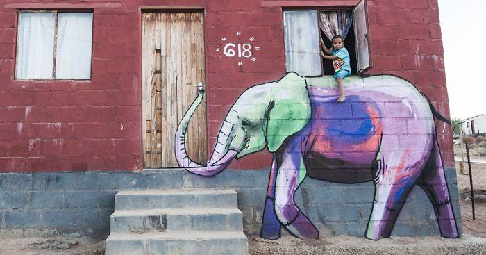 interactive-elephant-street-art-falco-one-south-africa-fb__700-png