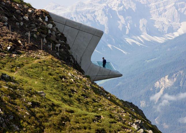 messner-mountain-museum-zaha-hadid-architects-corones_inexhibitcom_dezeen_784_2_1459510435