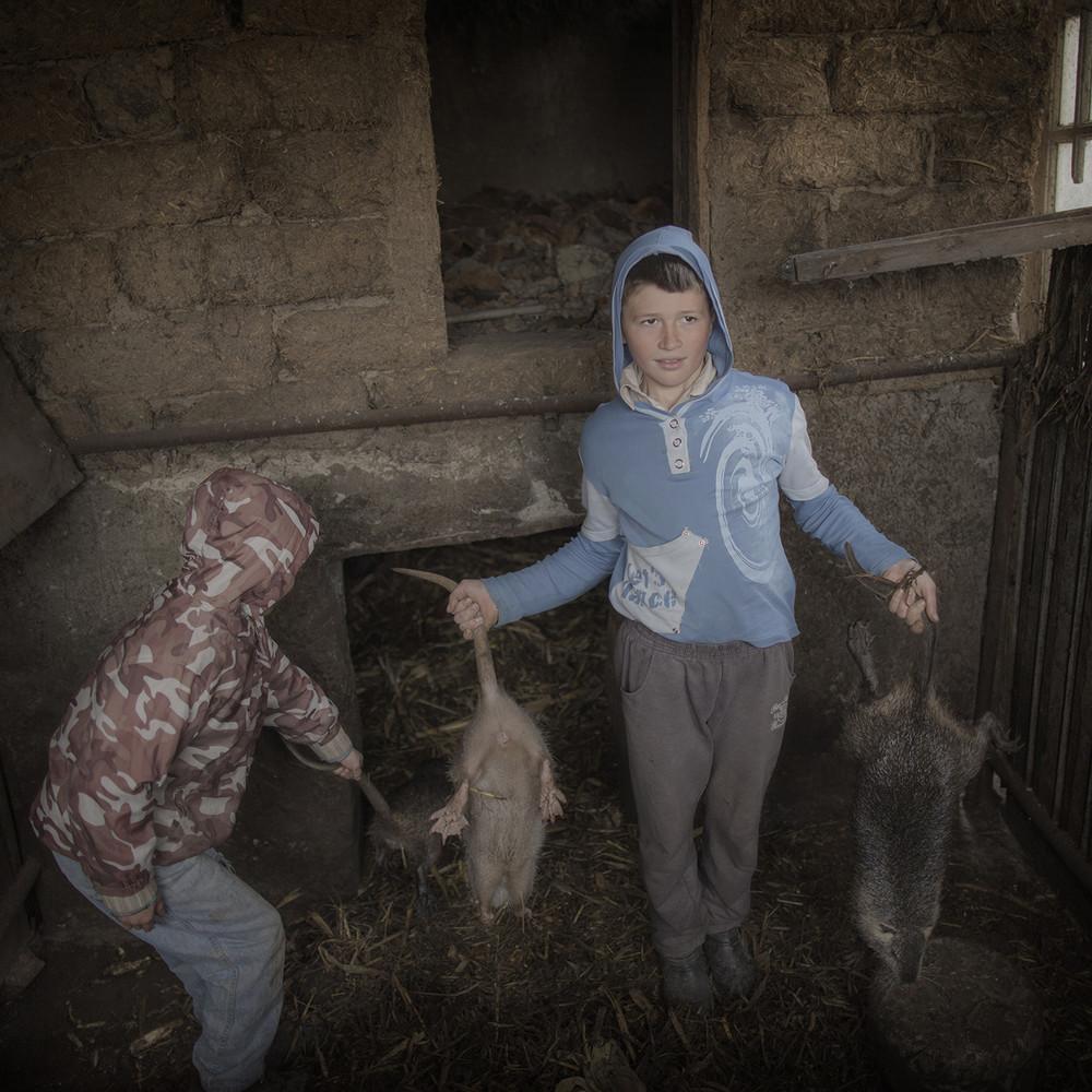 fotografije-iz-zivota-ruralne-moldavije-najsiromasnijeg-naroda-u-evropi-486-1463064200