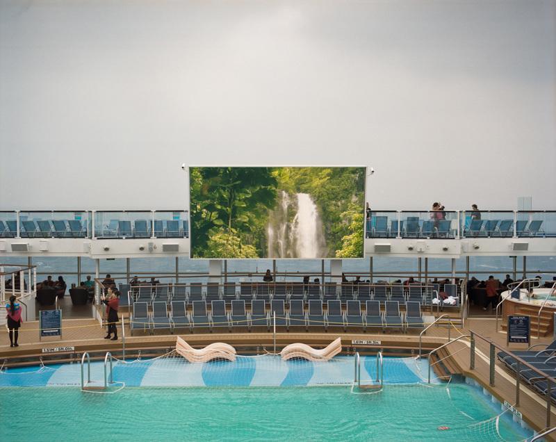 photographer-chris-round-cruise-ship-china-hong-kong-body-image-1462846391