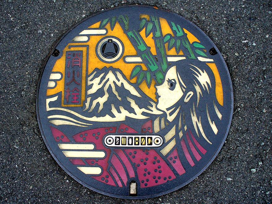 japanese-manhole-covers-5