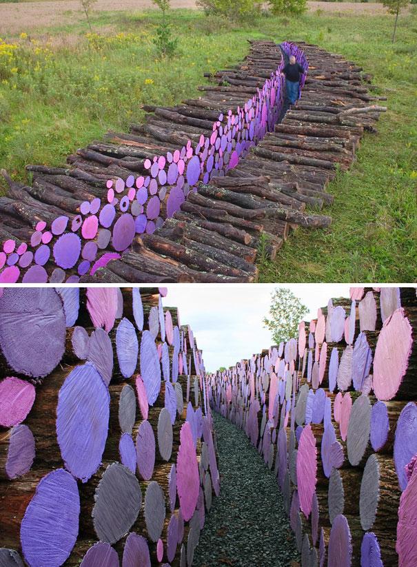 creative-wood-pile-stacking-art-19-58184f4c72a62__605[1]