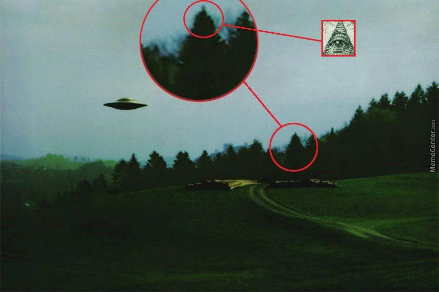 spooky-illuminati-tree-spotted-open-your-eyes-people_o_2947403[1]