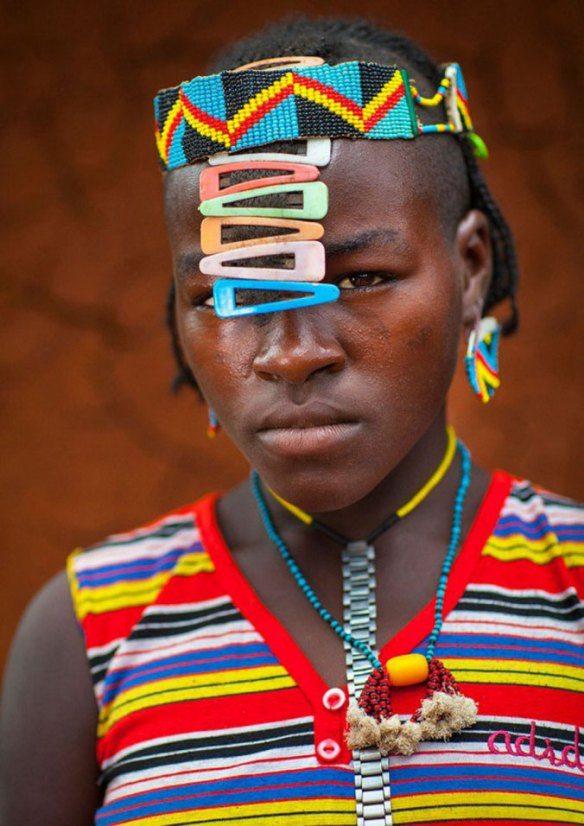 tribe-recycled-headwear-eric-lafforgue-ethiopia-6[1]