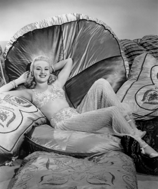 betty_grable_tin_pan_alley_01-550x656.jpg