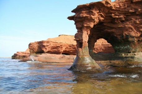 800px-prince_edward_island_sandstone_arch