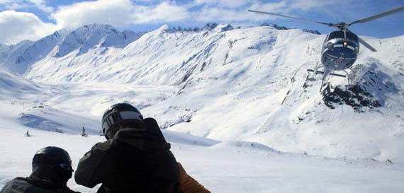 Heli-skiing-Alaska