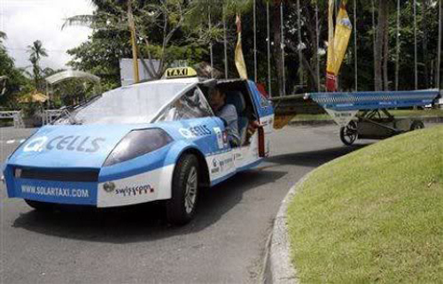 solar-powered-taxi