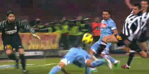 Смешен гол за хет-трик против Јувентус 