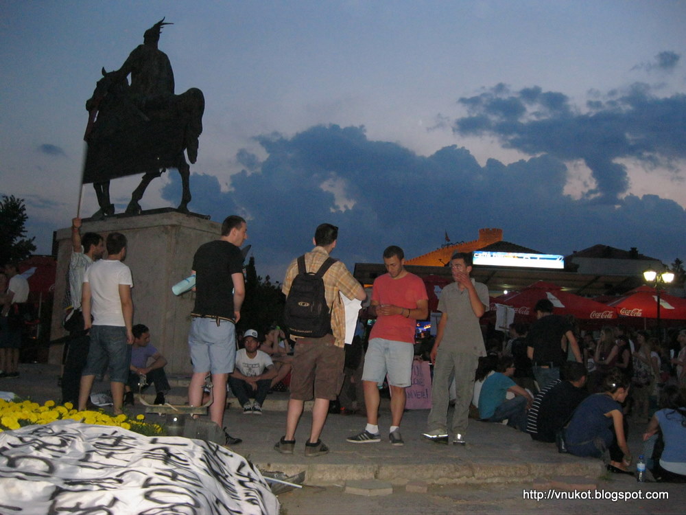 Протести во Скопје по убиството на Мартин Нешкоски (видеа)