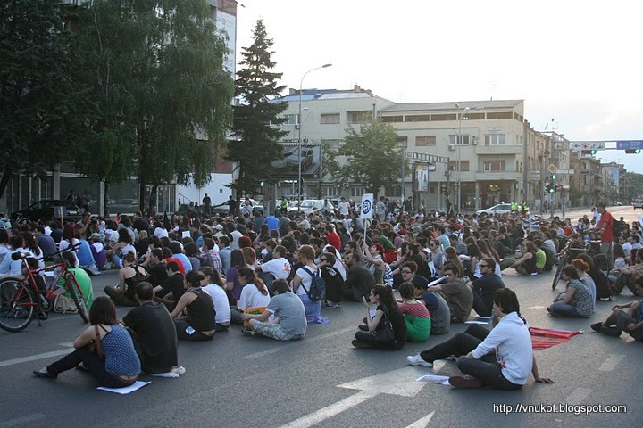 Протести во Скопје по убиството на Мартин Нешкоски (видеа)