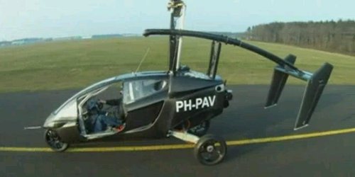 Во Холандија претставен летечки автомобил (видео)